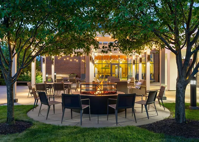 Courtyard By Marriott Madison West / Middleton